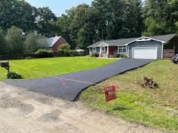 Best Driveway Snow Removal Preparation  in Independence, OR